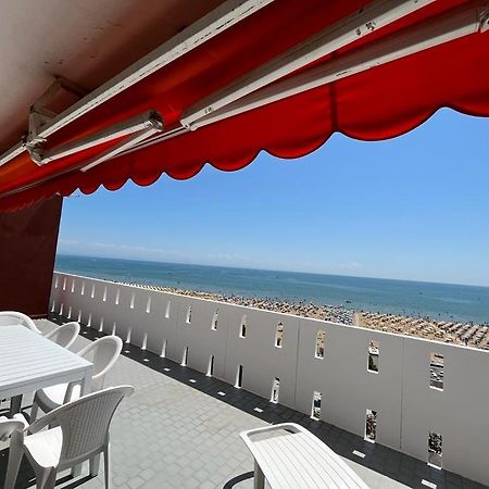 Residence Luna Lignano Sabbiadoro Kültér fotó