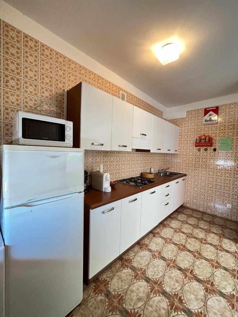 Residence Luna Lignano Sabbiadoro Kültér fotó