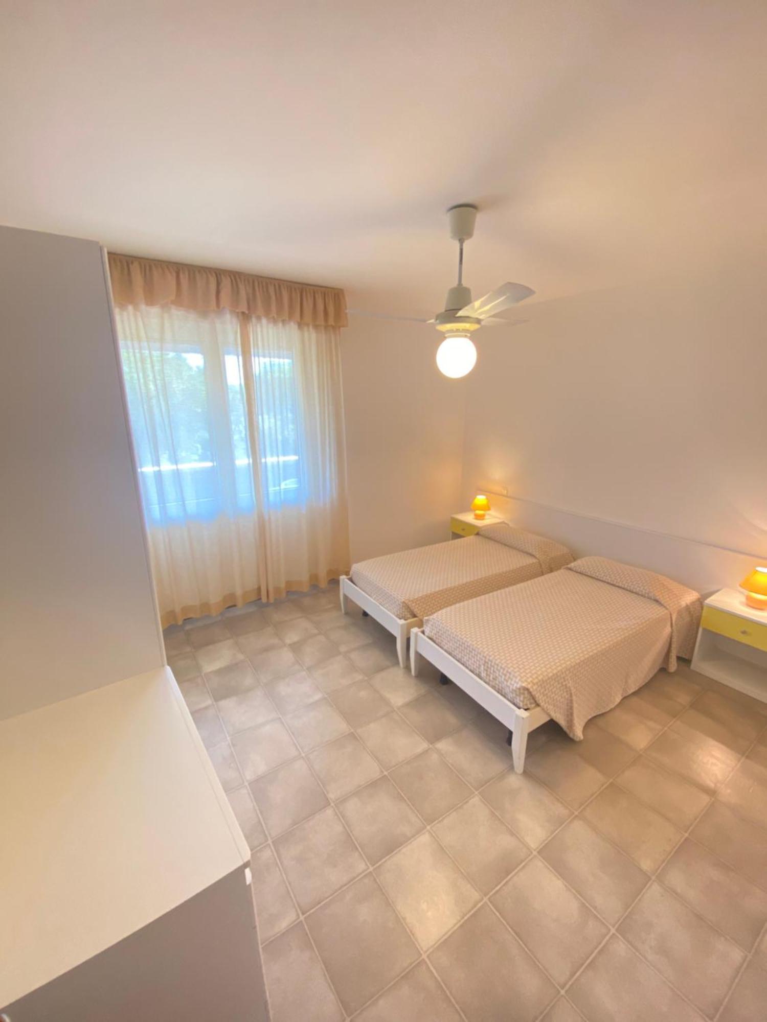 Residence Luna Lignano Sabbiadoro Kültér fotó