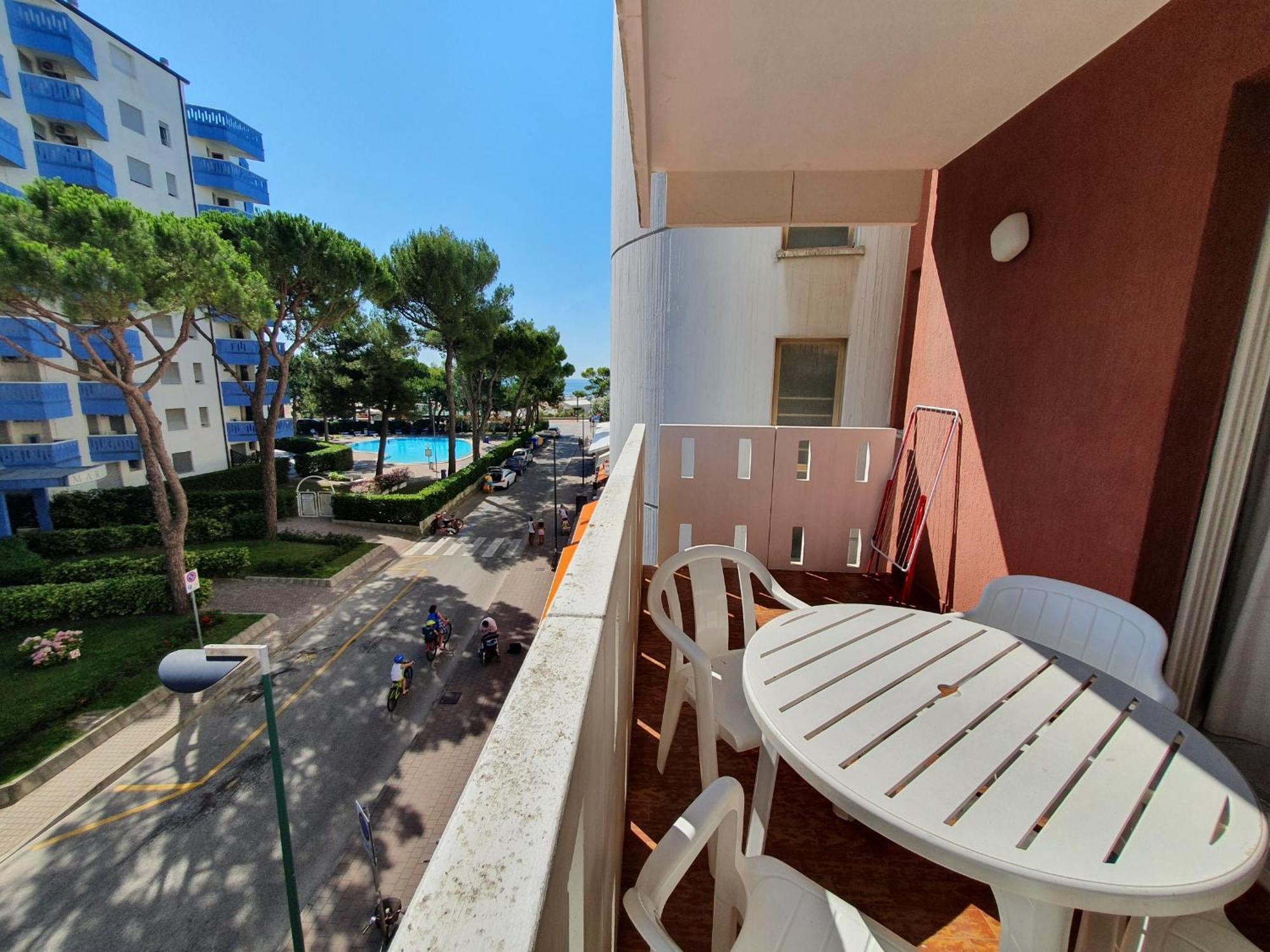 Residence Luna Lignano Sabbiadoro Kültér fotó